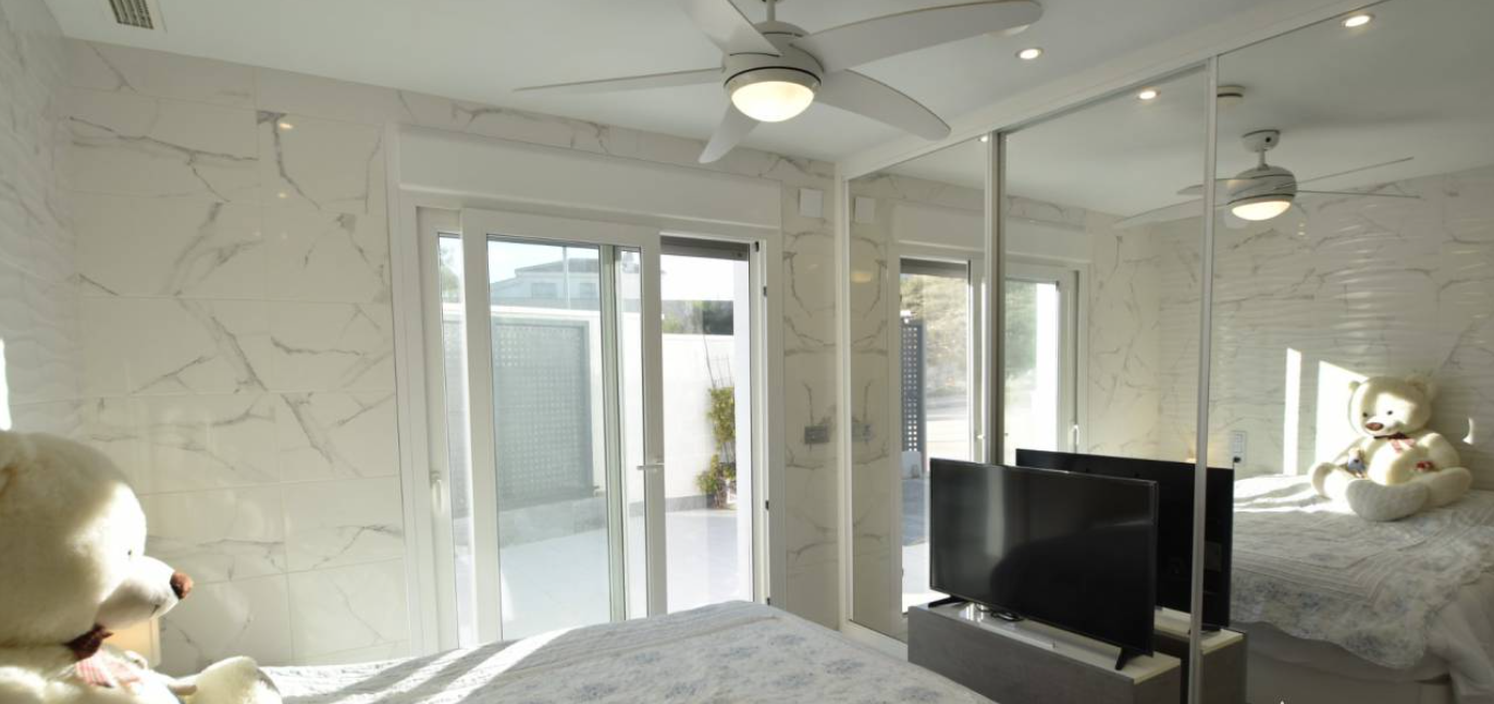 Detached chalet te koop in Ciudad Quesada | 3 slaapkamers H168659