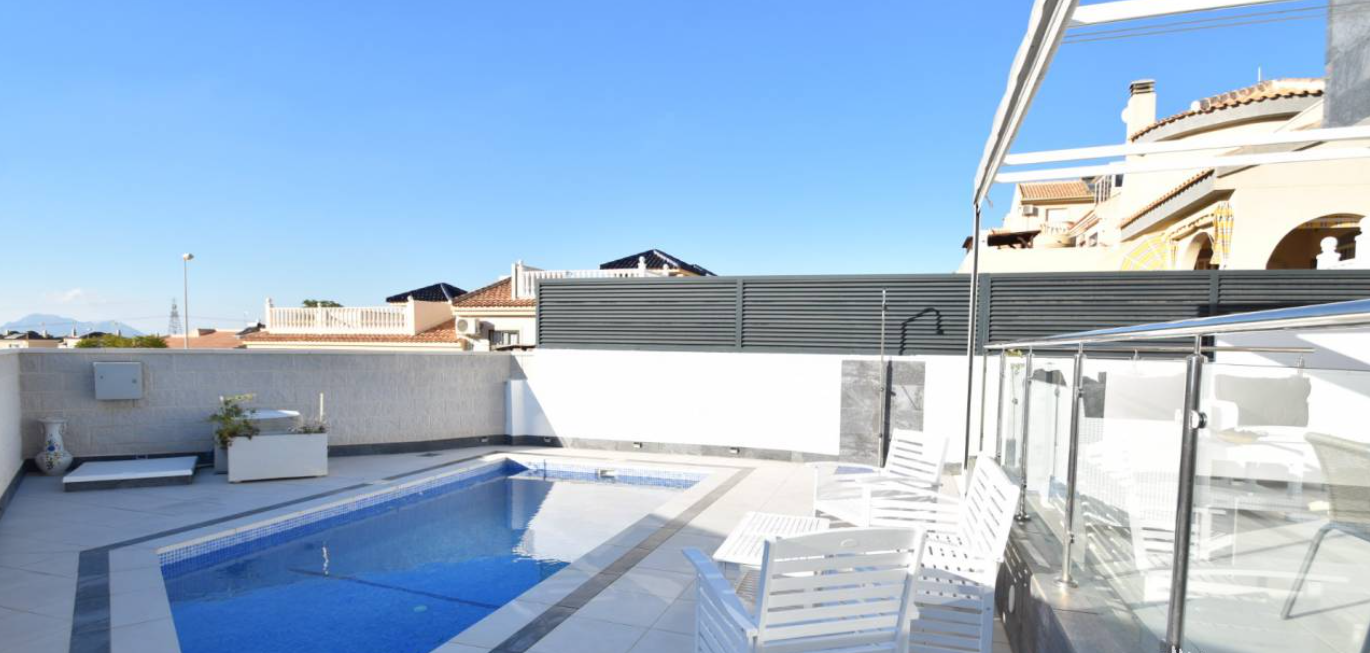 Detached chalet te koop in Ciudad Quesada | 3 slaapkamers H168659