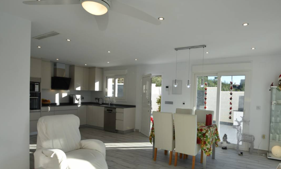 Detached chalet te koop in Ciudad Quesada | 3 slaapkamers H168659