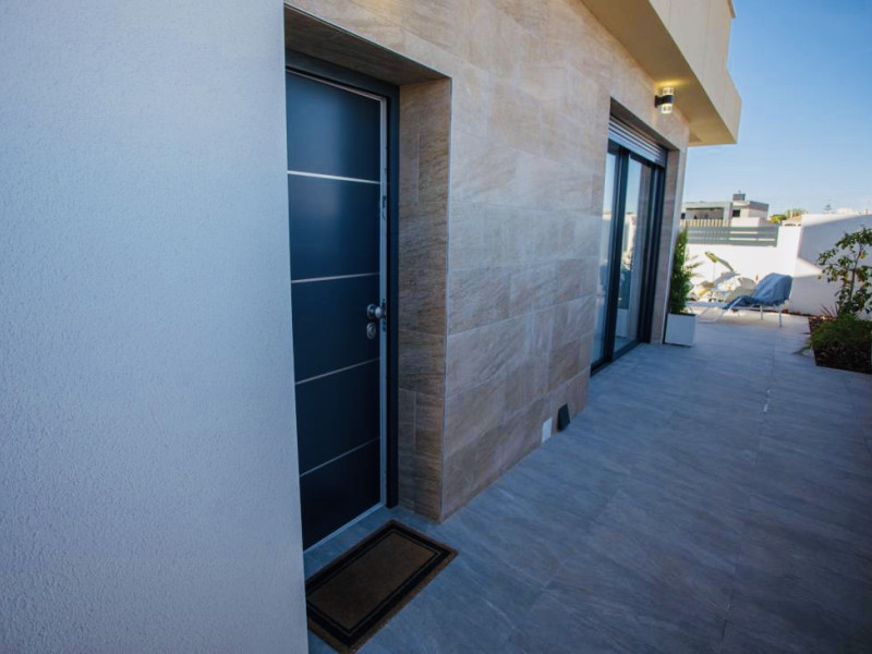 Detached chalet te koop in Los Montesinos | 3 slaapkamers H248363