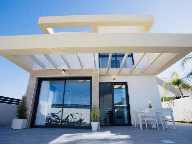 Detached chalet te koop in Los Montesinos | 3 slaapkamers H248363