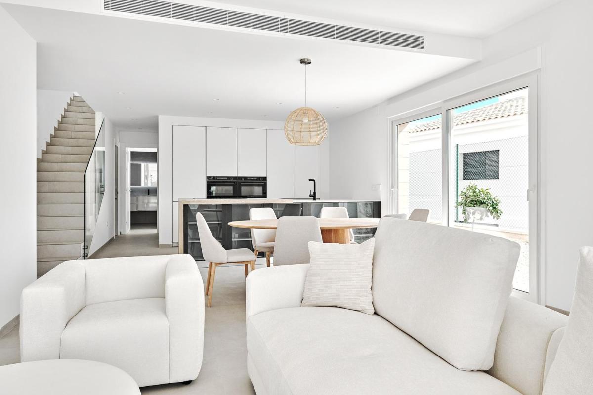 Detached chalet te koop in Los Montesinos | 3 slaapkamers H334268