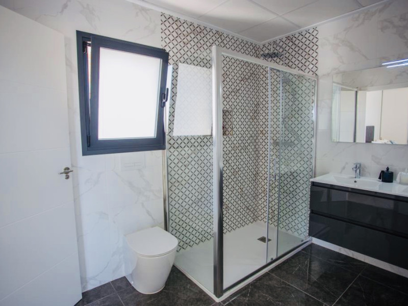 Detached chalet te koop in Los Montesinos | 3 slaapkamers H400098