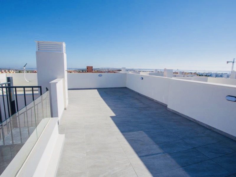 Detached chalet te koop in Los Montesinos | 3 slaapkamers H400098