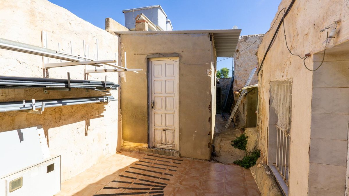 Property main view 30