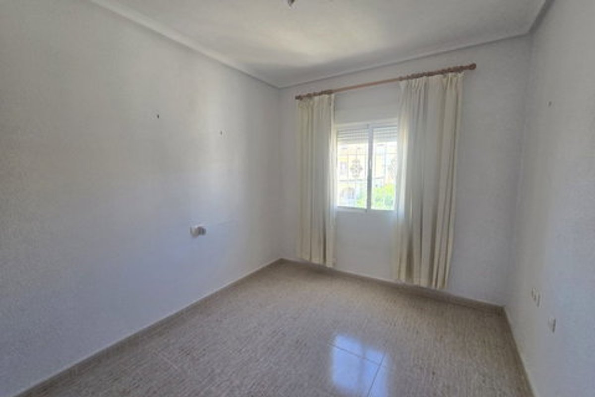 Property main view 40