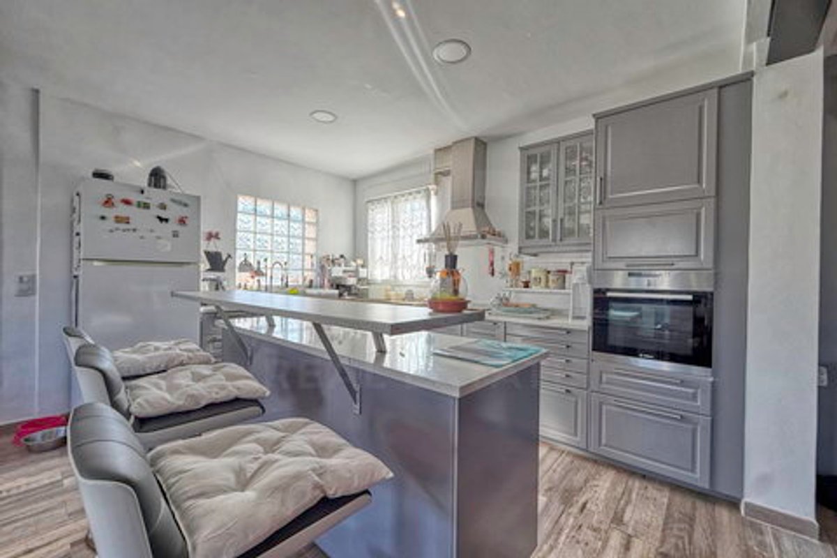 Property main view 18