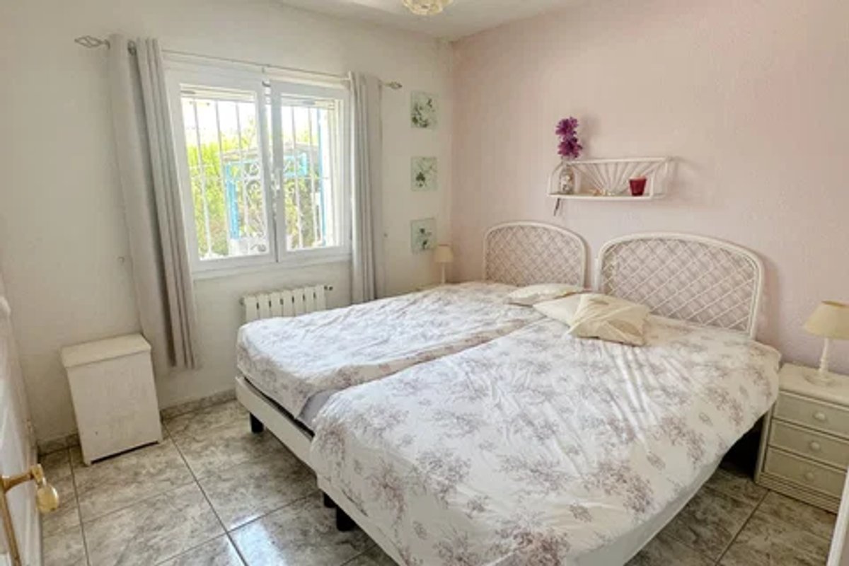 Villa te koop in Els Poblets | 4 slaapkamers HI8226