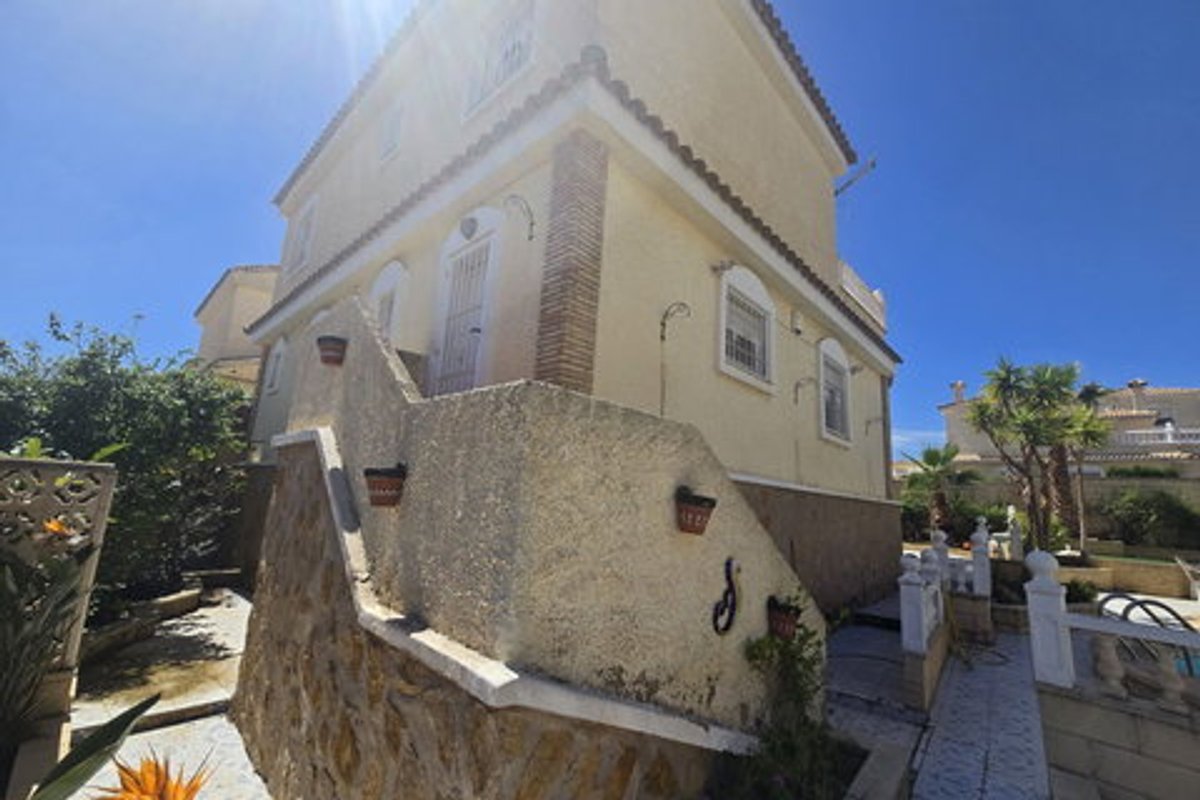 Property main view 12