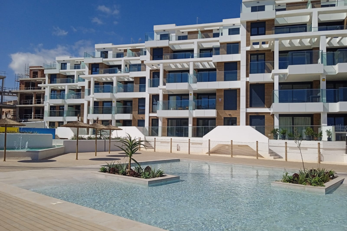 Flats te koop in Denia | 2 slaapkamers H451674