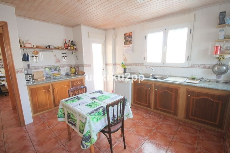 Huis te koop in Aguas Nuevas | 5 slaapkamers H4857112