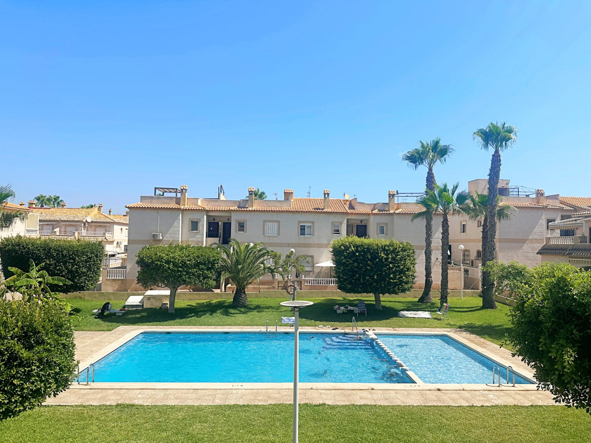 Appartement te koop in Aguas Nuevas | 2 slaapkamers H5455852