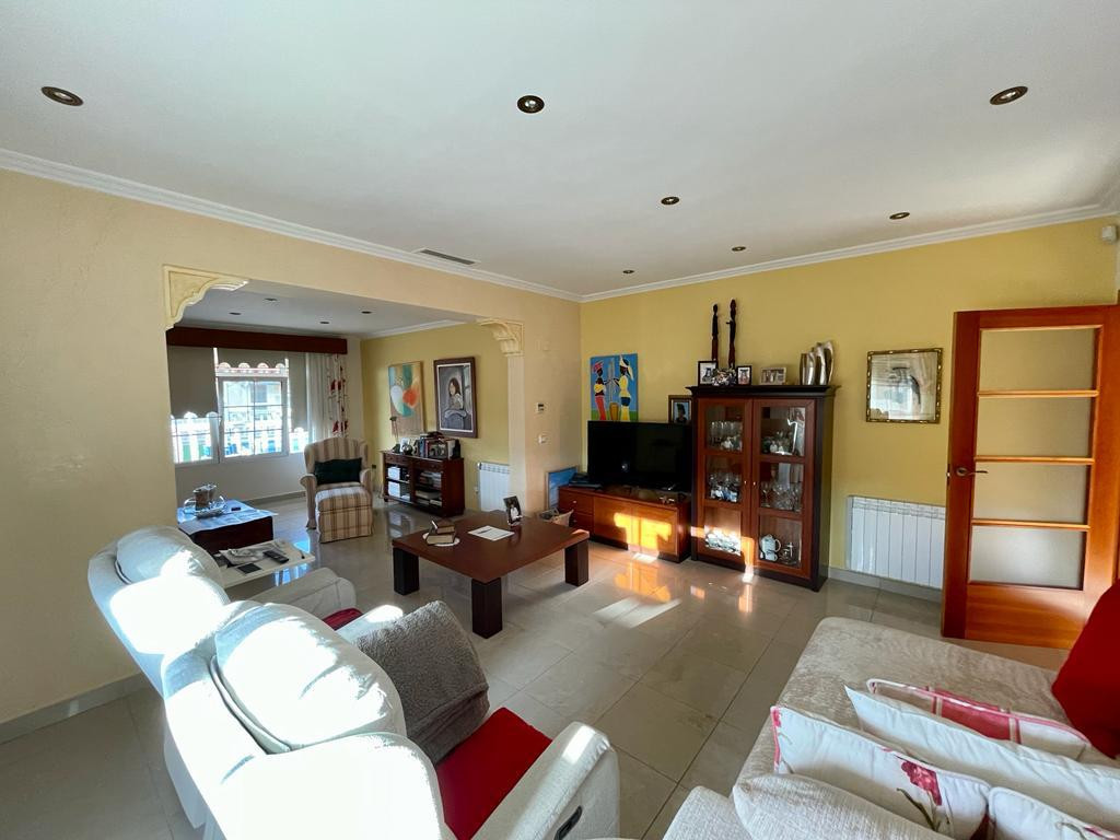 Huis te koop in Albatera | 7 slaapkamers H4921432