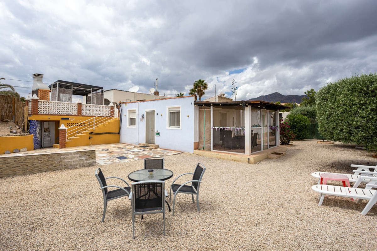 Finca - Cortijo te koop in Albatera | 5 slaapkamers H5221816