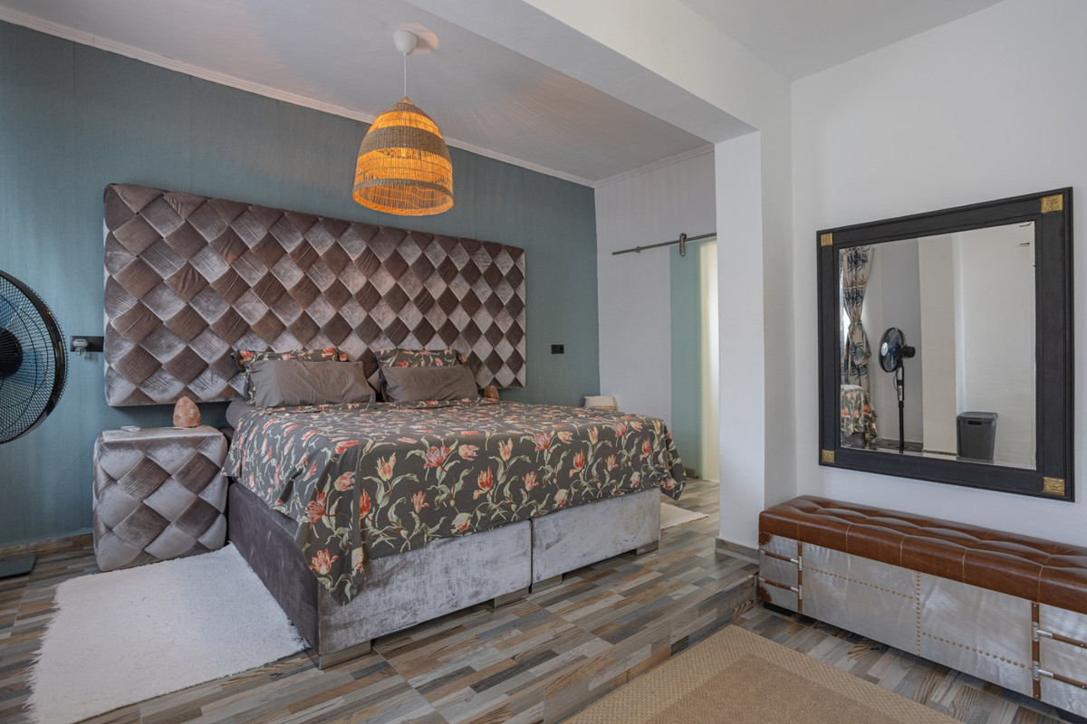 Finca - Cortijo te koop in Albatera | 5 slaapkamers H5221816