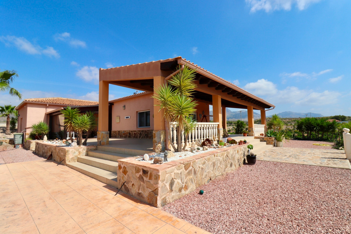Property main view 4