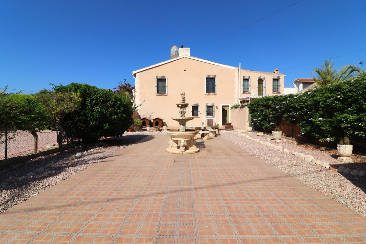 Property main view 40