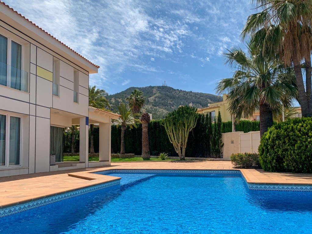 Vrijstaande Villa te koop in Albir | 6 slaapkamers H4171888