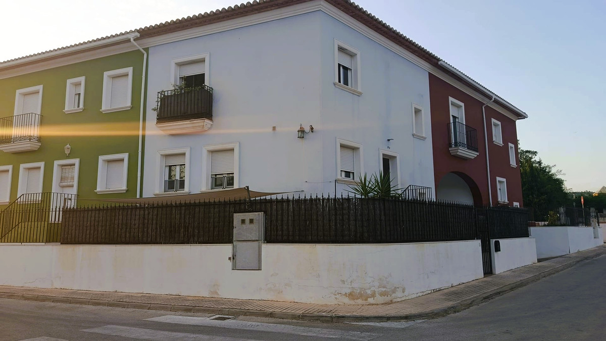 Huis te koop in Alcalali | 3 slaapkamers H5132779