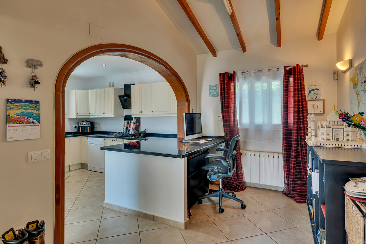 Huis te koop in Alcalali | 3 slaapkamers H5174203