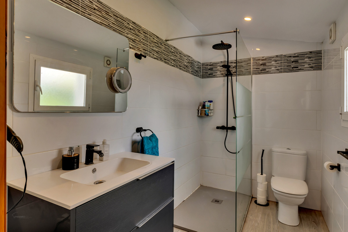 Huis te koop in Alcalali | 3 slaapkamers H5174203