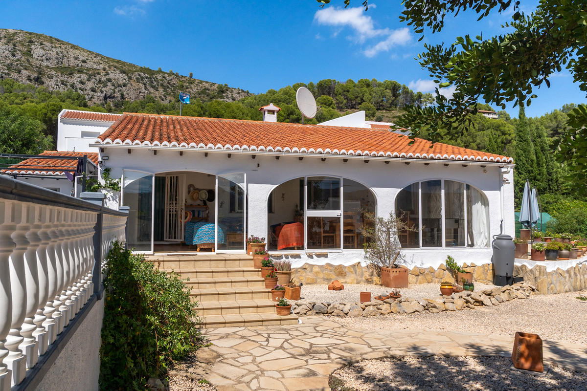 Huis te koop in Alcalali | 3 slaapkamers H5174203