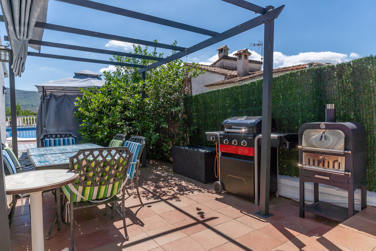 Huis te koop in Alcalali | 3 slaapkamers H5174203