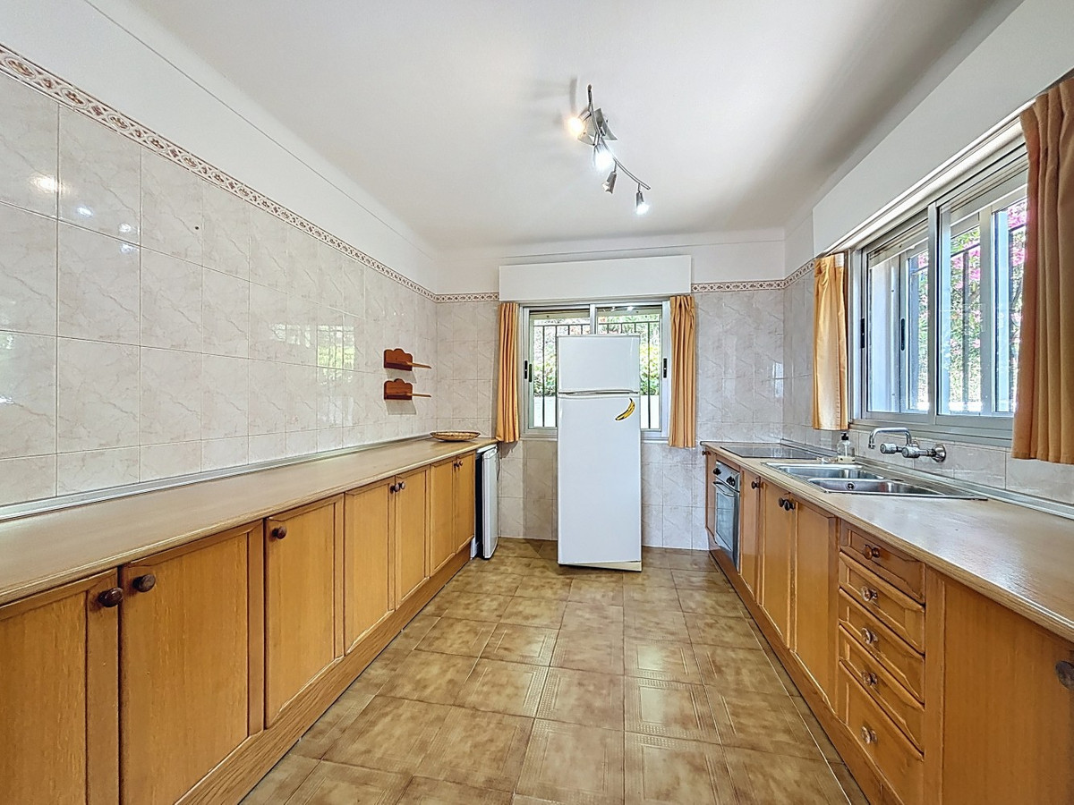  te koop in Alcaucín | 4 slaapkamers H5070583