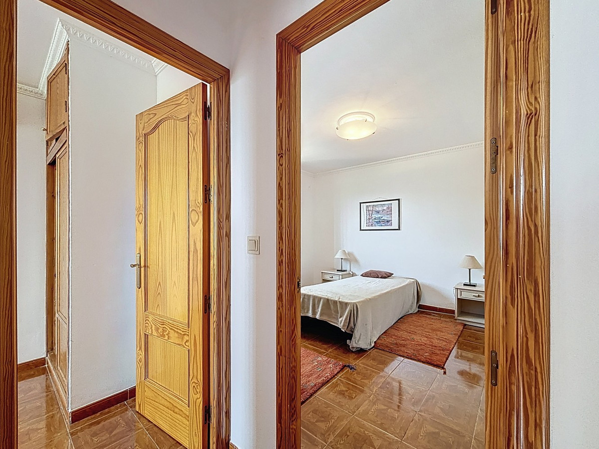  te koop in Alcaucín | 4 slaapkamers H5070583