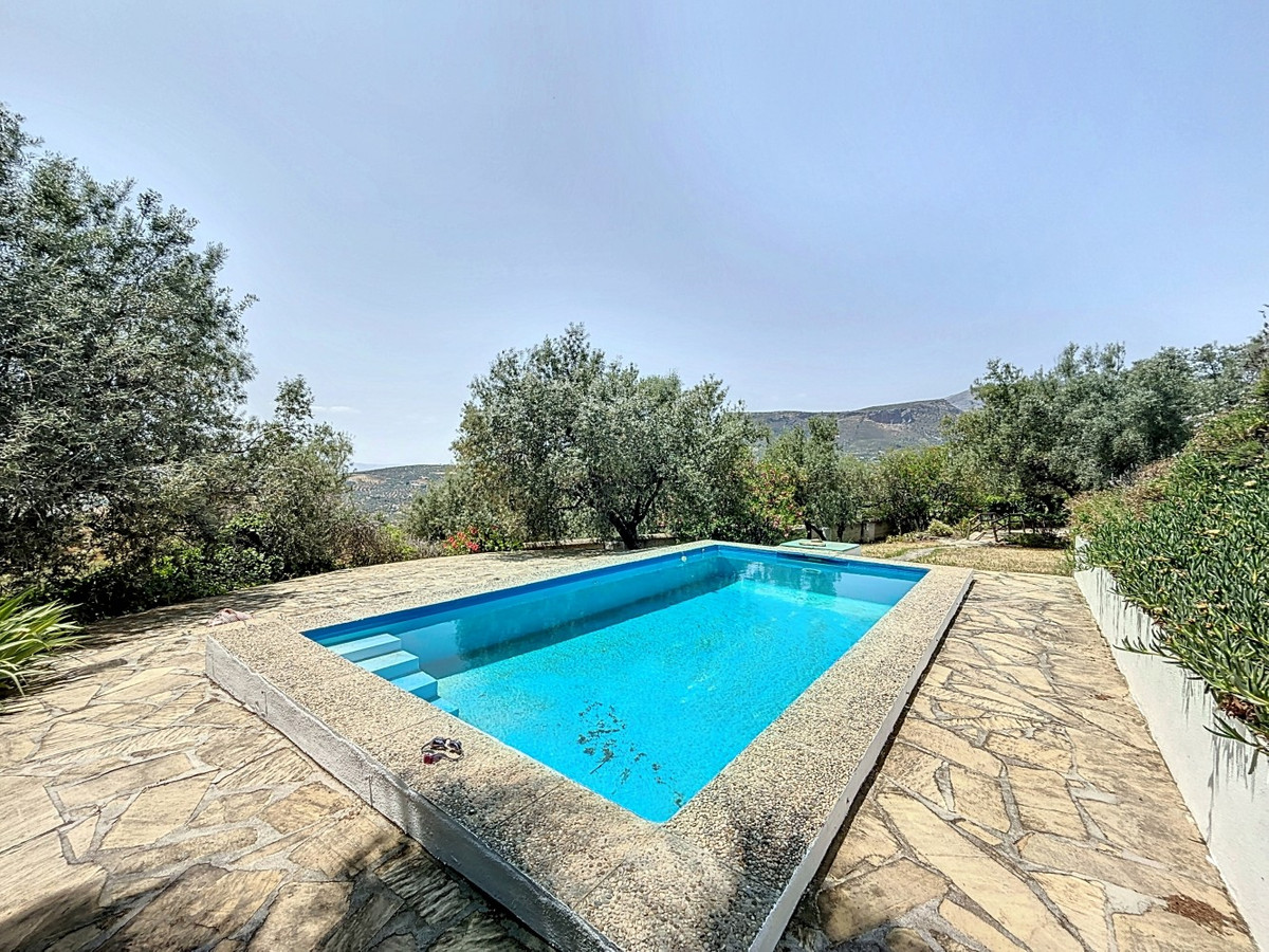  te koop in Alcaucín | 4 slaapkamers H5070583