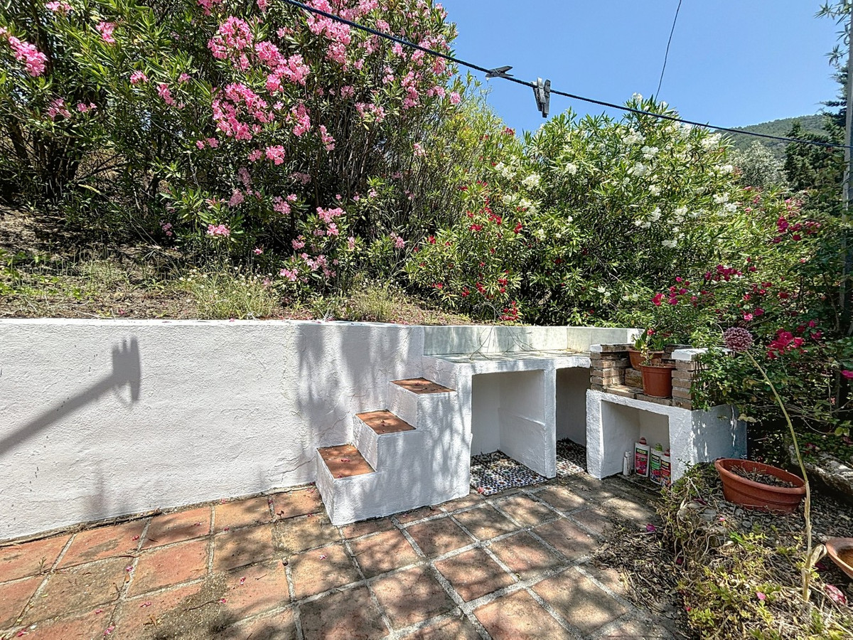  te koop in Alcaucín | 4 slaapkamers H5070583