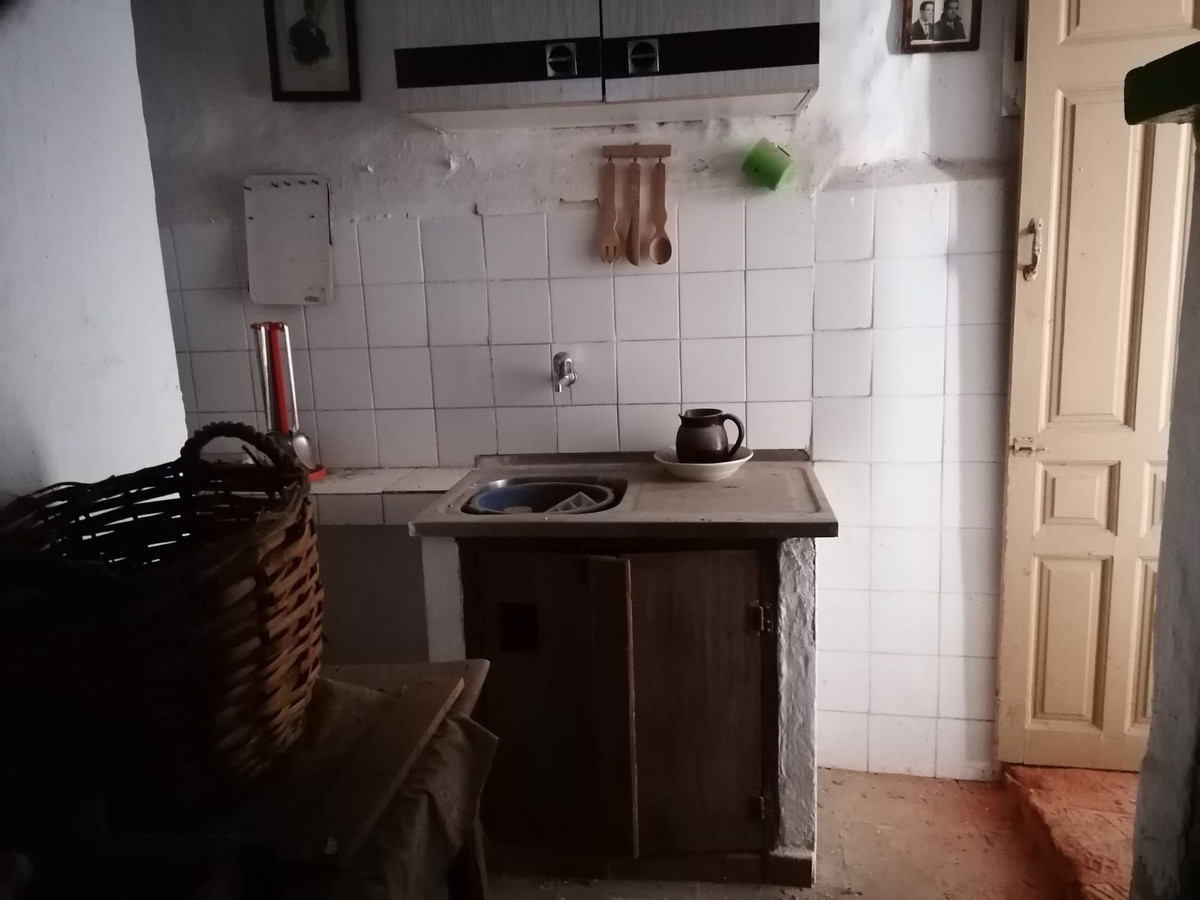 Townhouse te koop in Alcaucín | 3 slaapkamers H5076145