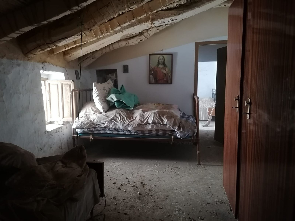 Townhouse te koop in Alcaucín | 3 slaapkamers H5076145
