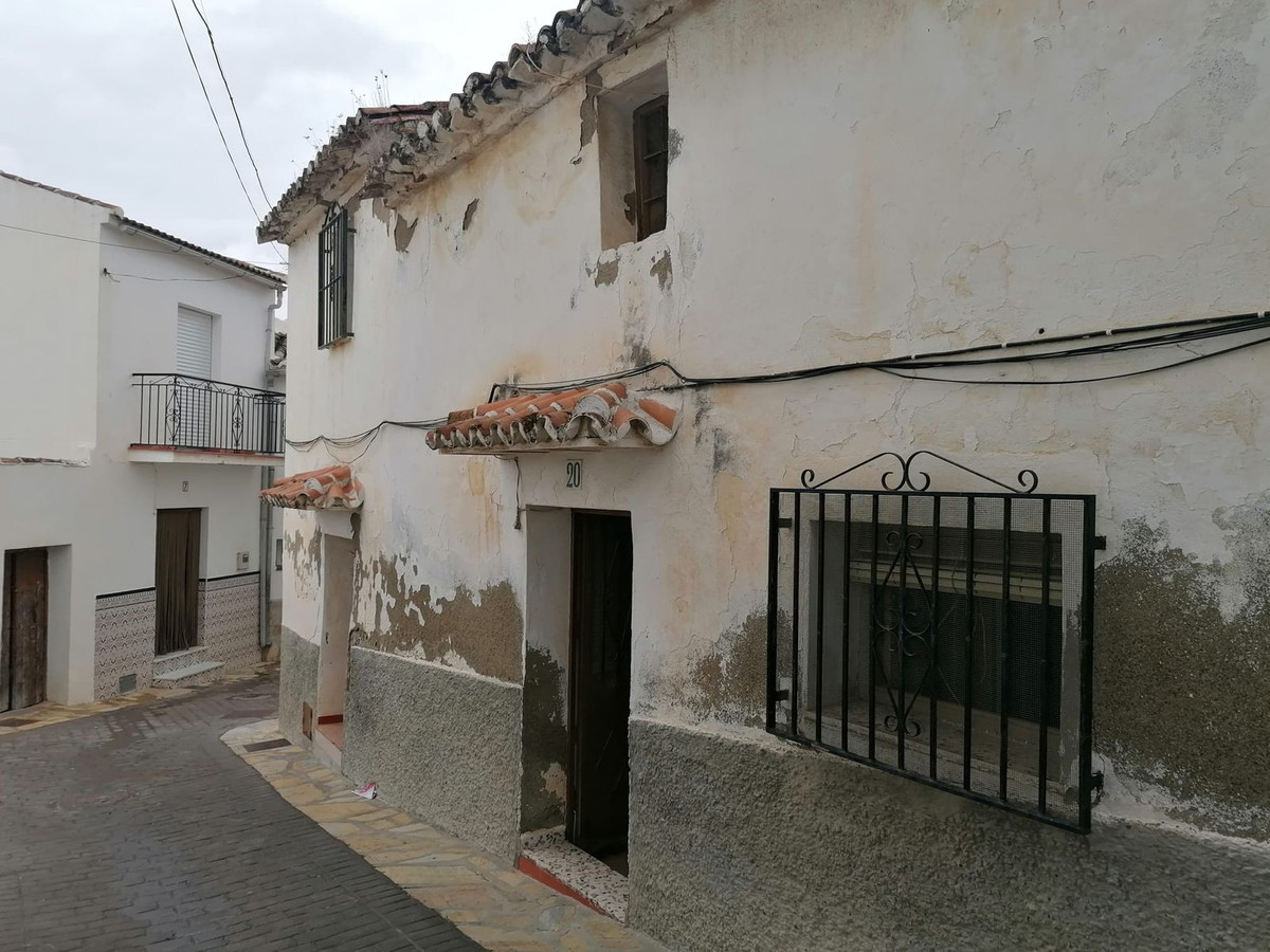 Townhouse te koop in Alcaucín | 3 slaapkamers H5076145
