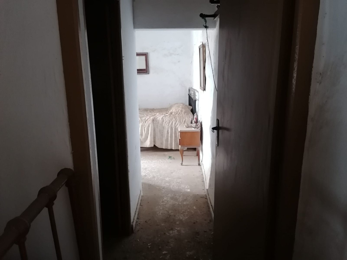 Townhouse te koop in Alcaucín | 3 slaapkamers H5076145