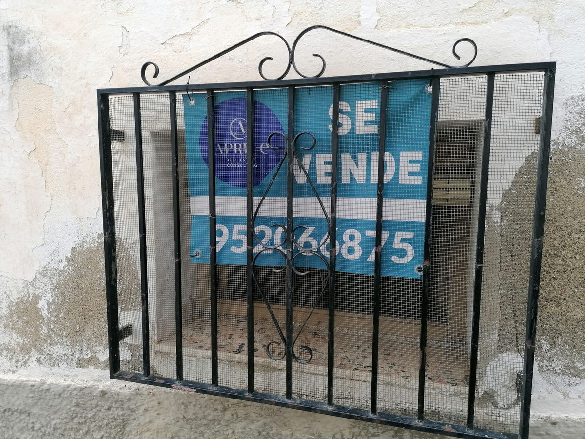 Townhouse te koop in Alcaucín | 3 slaapkamers H5076145