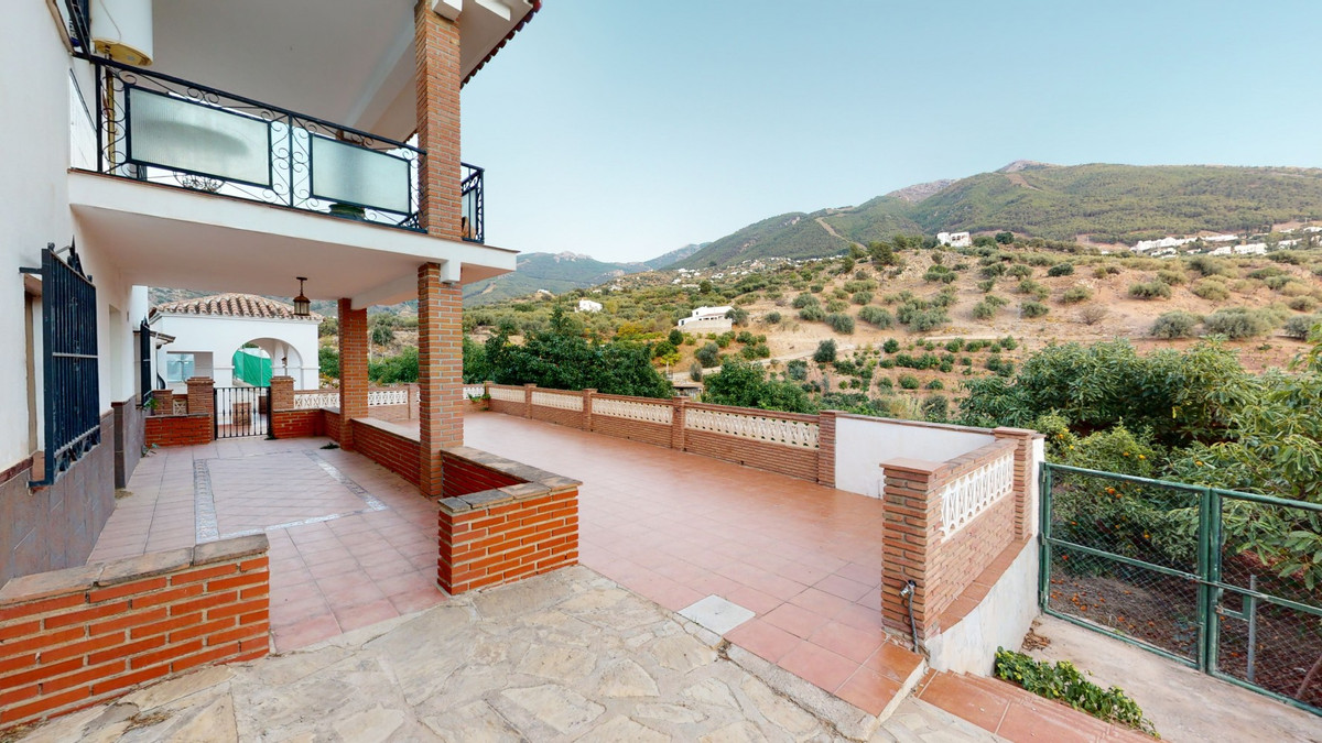 Huis te koop in Alcaucín | 10 slaapkamers H5125291