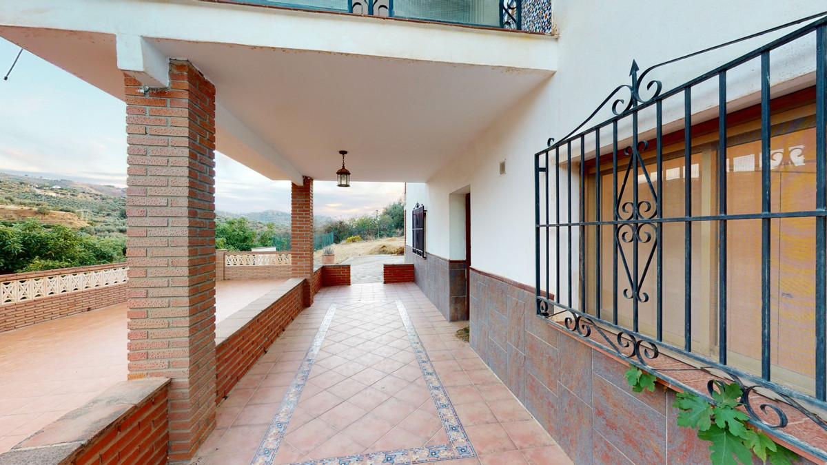 Huis te koop in Alcaucín | 10 slaapkamers H5125291