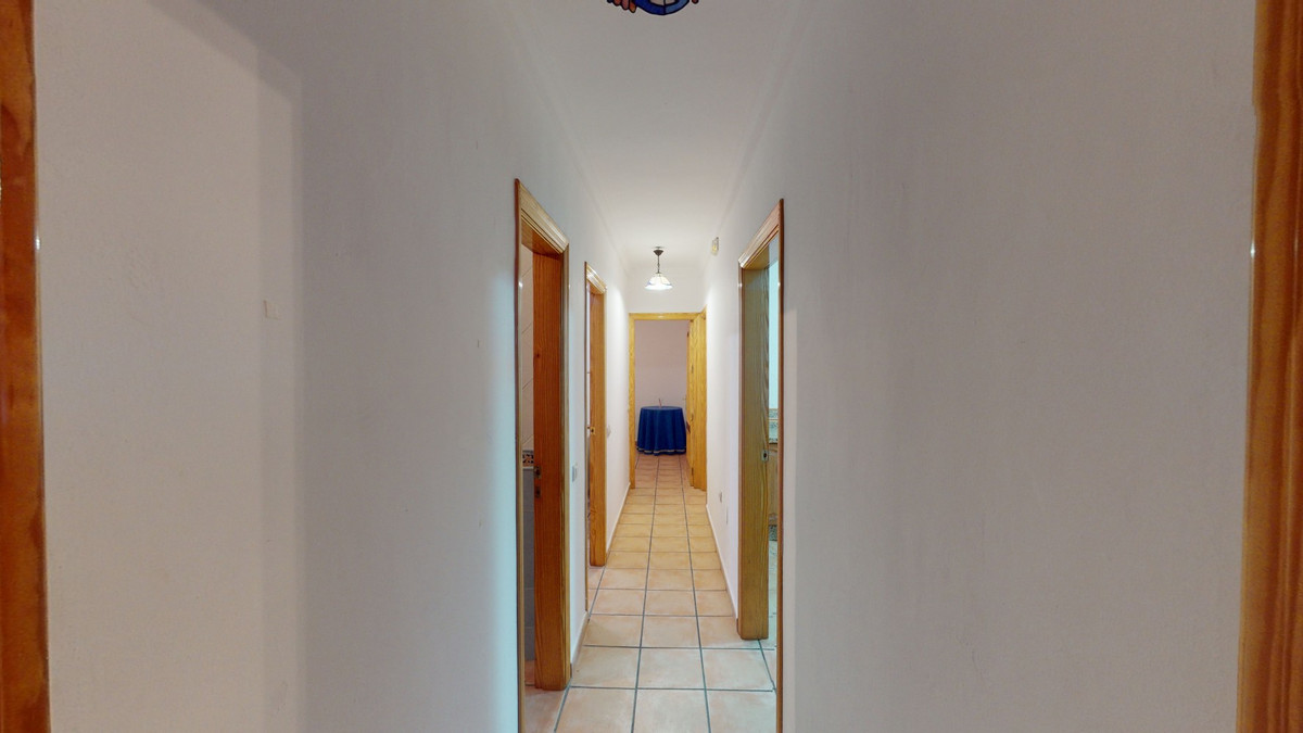 Huis te koop in Alcaucín | 10 slaapkamers H5125291