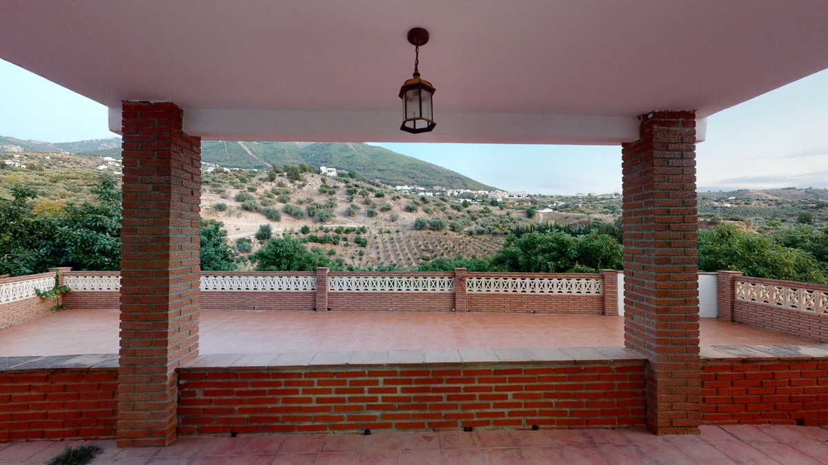 Huis te koop in Alcaucín | 10 slaapkamers H5125291
