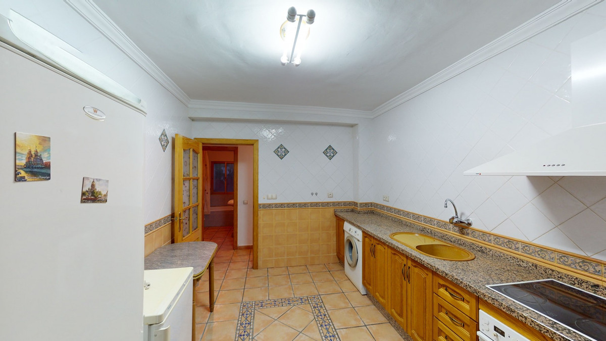 Huis te koop in Alcaucín | 10 slaapkamers H5125291