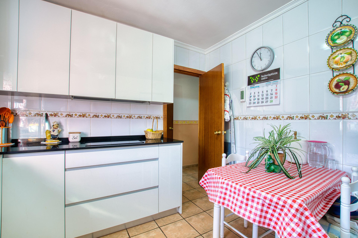 Finca - Cortijo te koop in Alcaucín | 4 slaapkamers H5322238