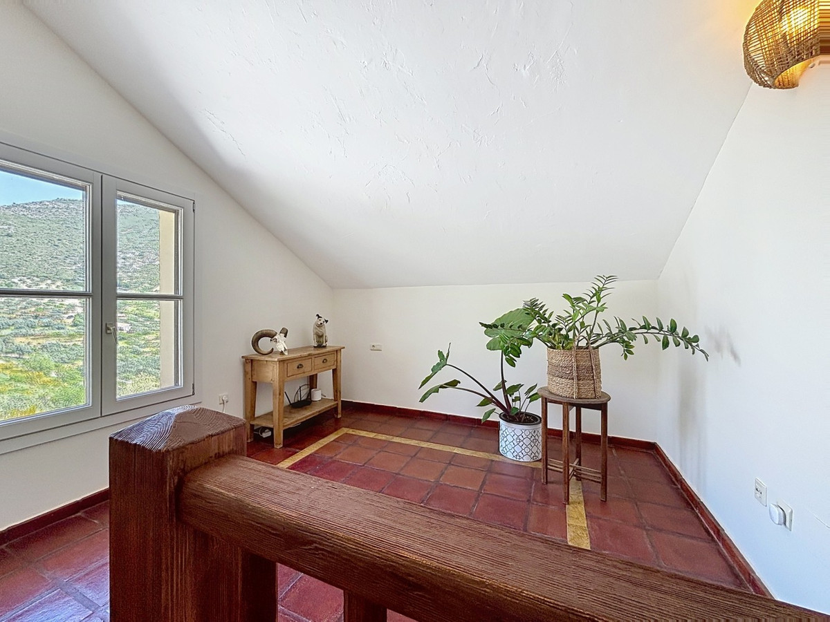 Property main view 23