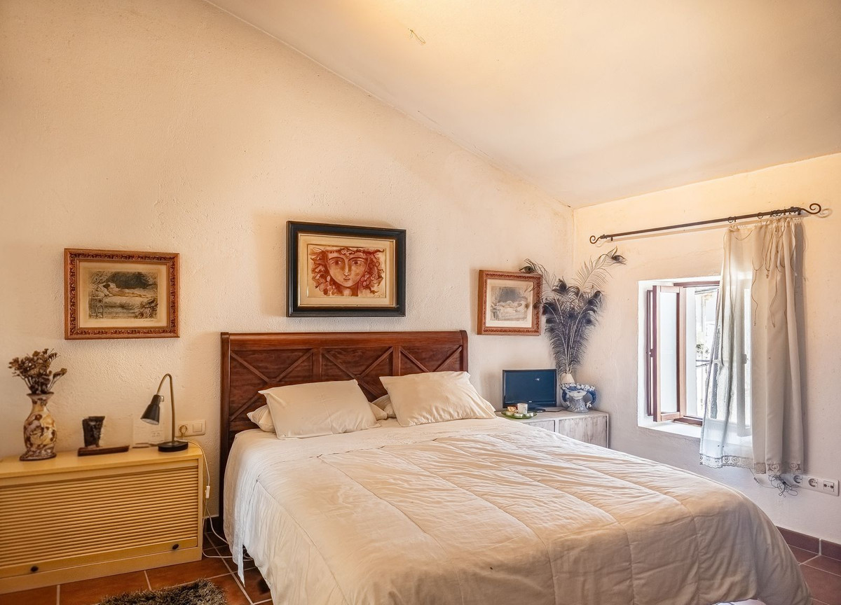 Property main view 30