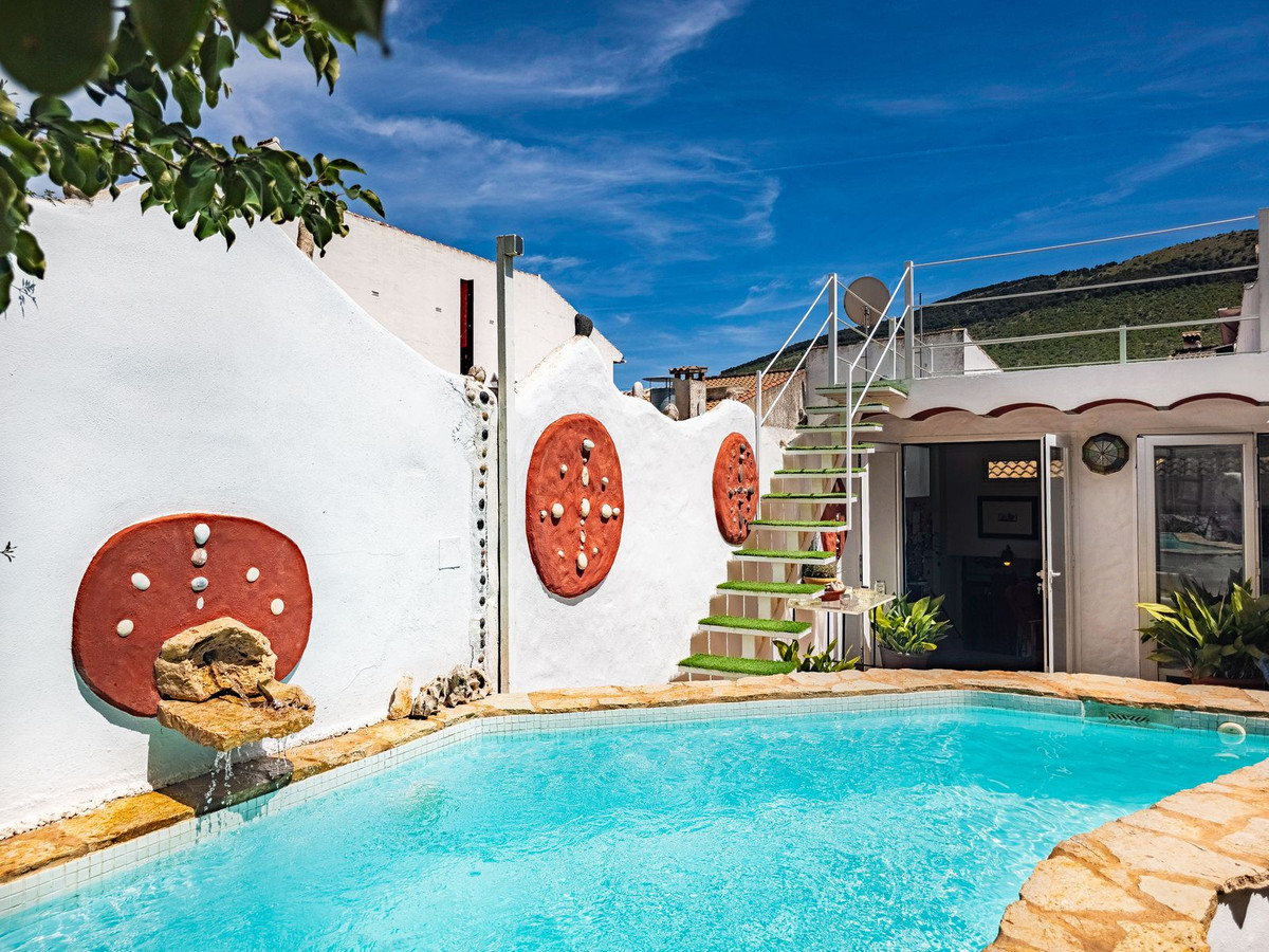 Property main view 37