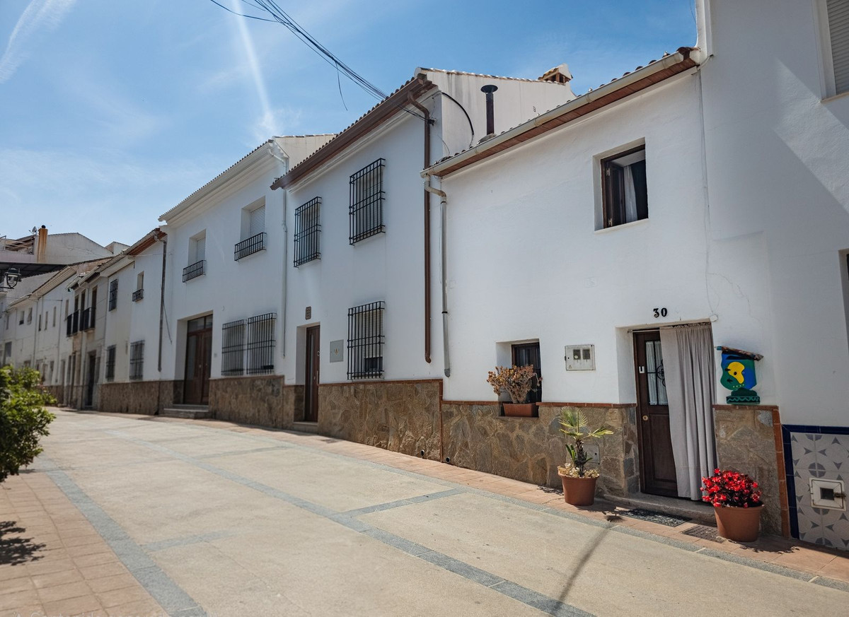 Property main view 4