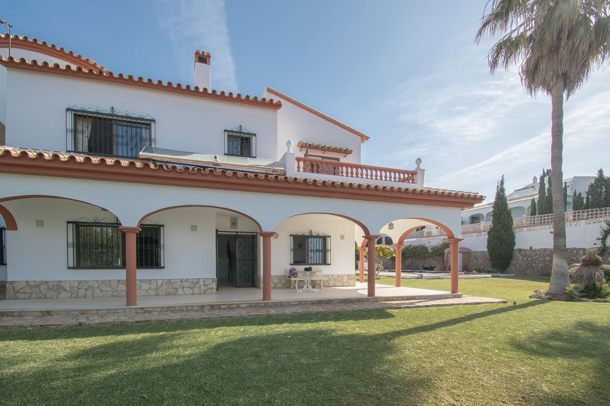 Vrijstaande Villa in Algarrobo-6