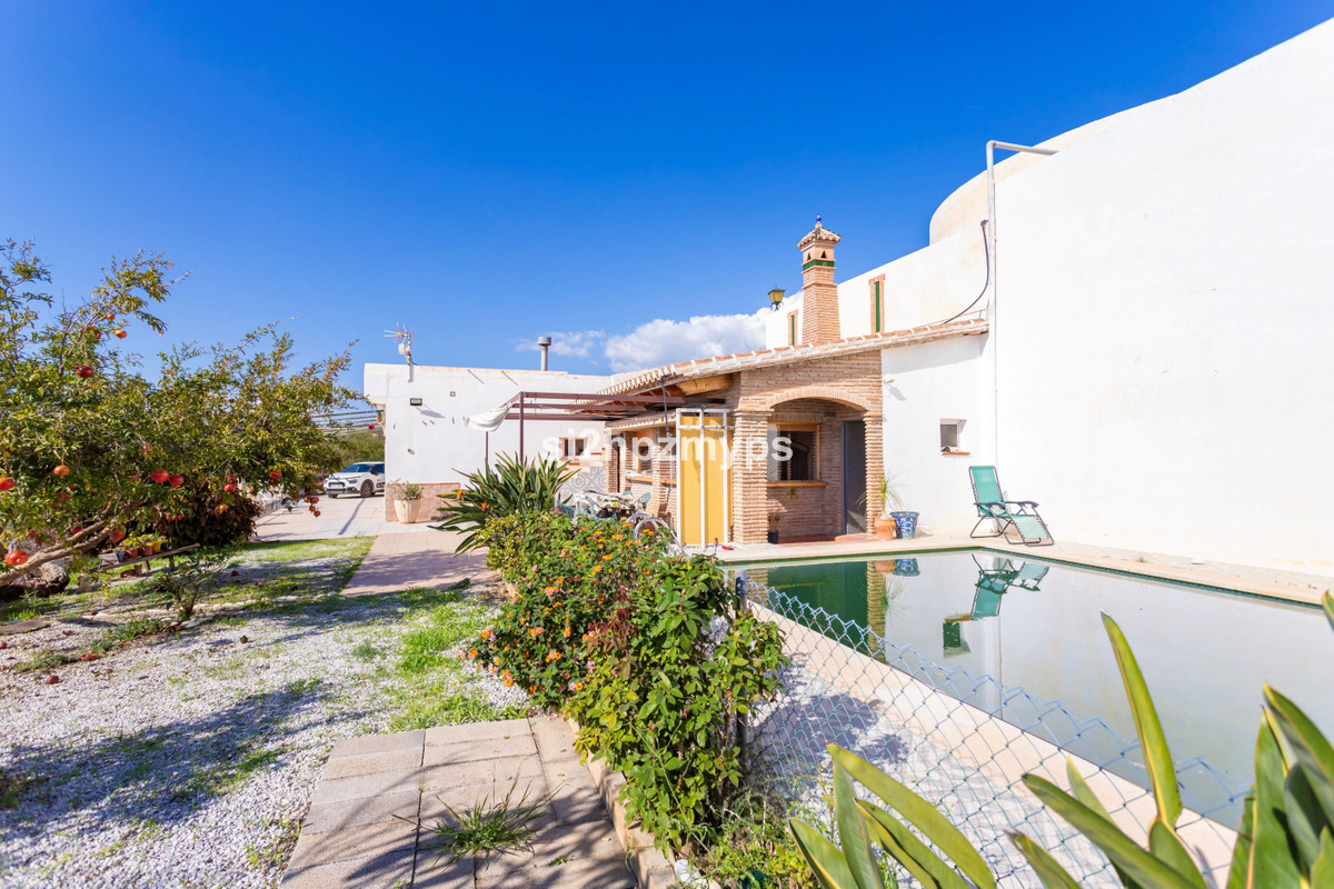 Vrijstaande Villa in Algarrobo-2