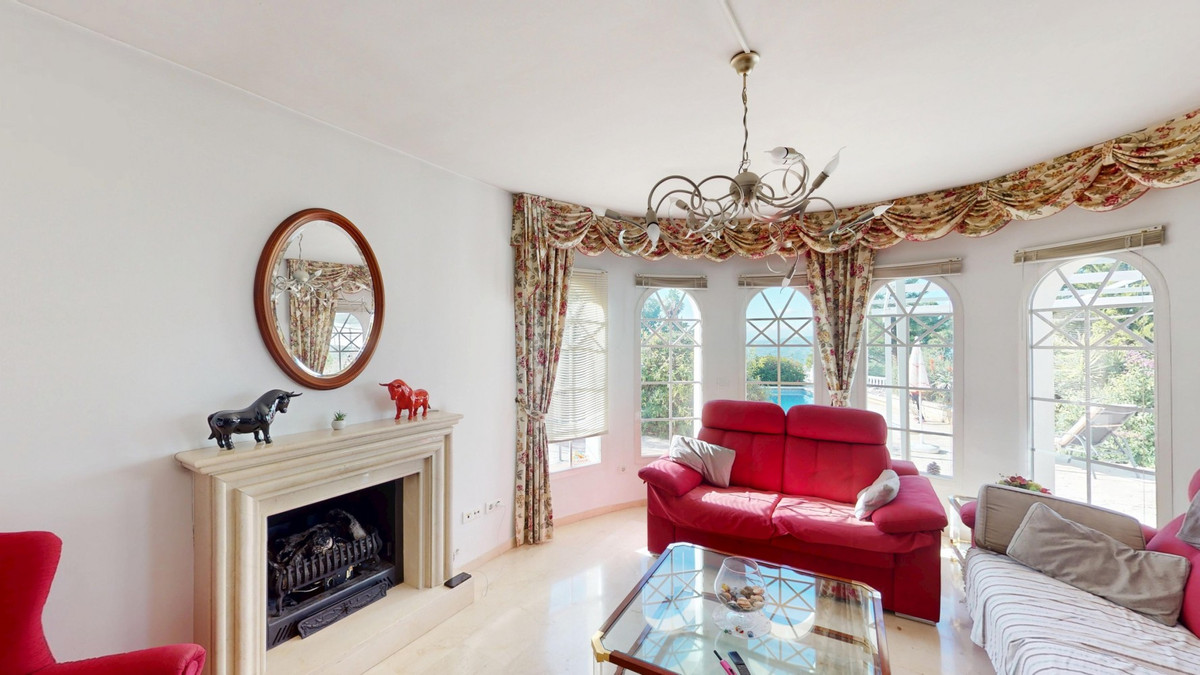 Vrijstaande Villa in Algarrobo-13