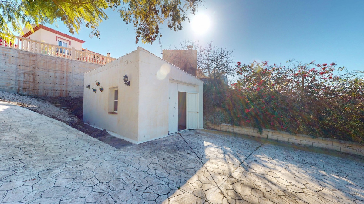 Vrijstaande Villa in Algarrobo-42